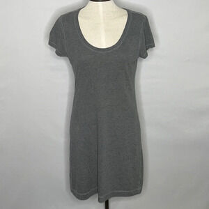 Make + Model Gray Scoop Neck Short Sleeve Tee Shirt Dress - Size Small